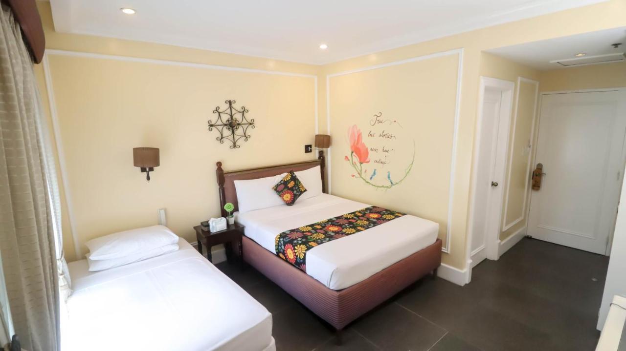 טגאיטאי Viewpark Hotel Tagaytay מראה חיצוני תמונה