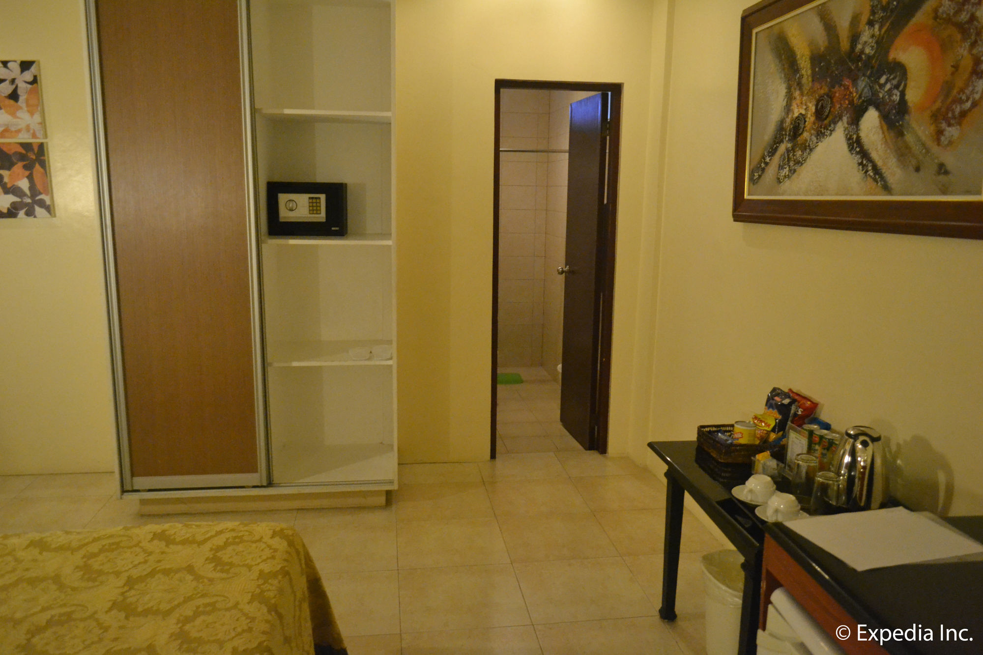 טגאיטאי Viewpark Hotel Tagaytay מראה חיצוני תמונה