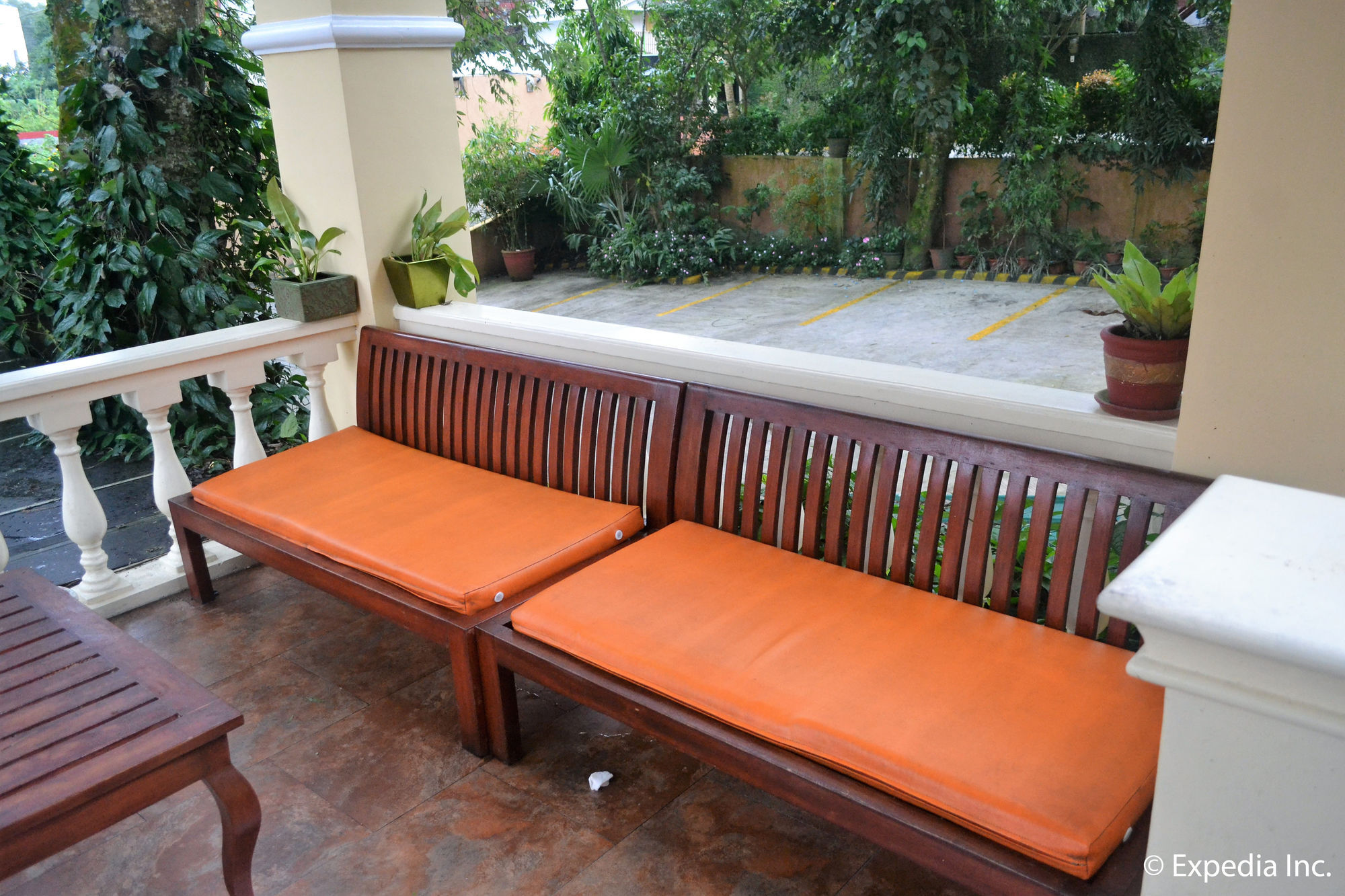 טגאיטאי Viewpark Hotel Tagaytay מראה חיצוני תמונה