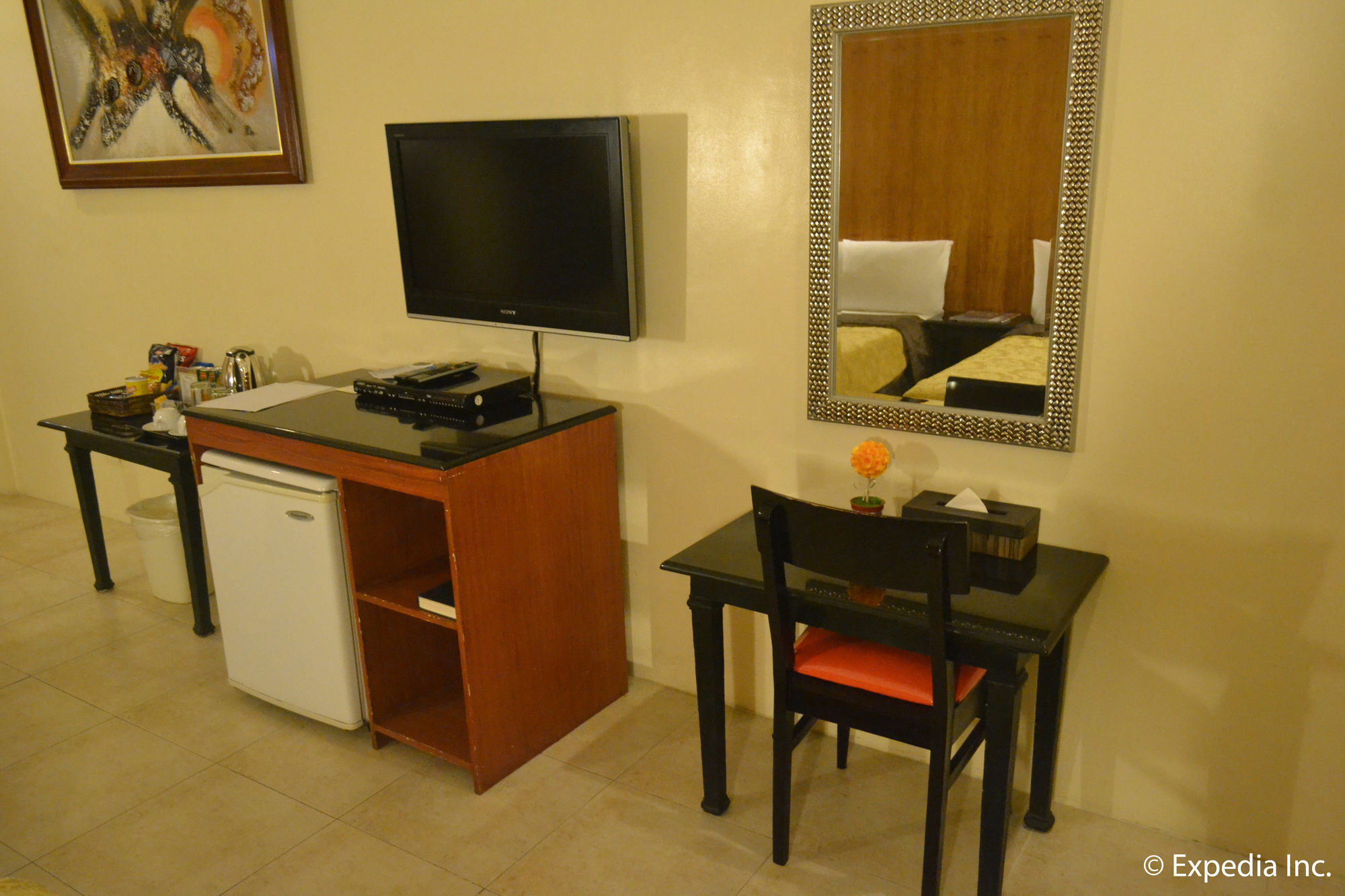 טגאיטאי Viewpark Hotel Tagaytay מראה חיצוני תמונה