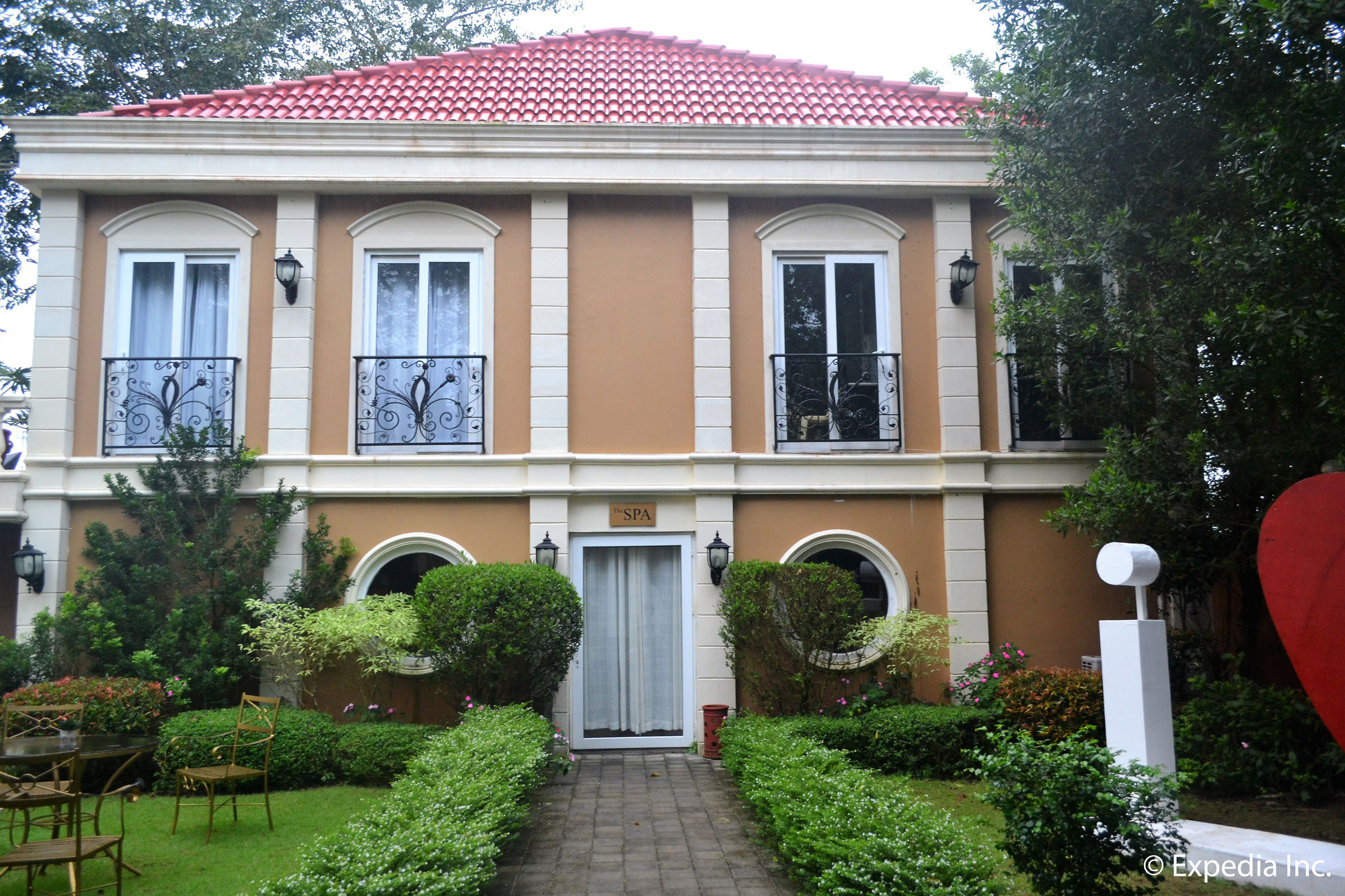 טגאיטאי Viewpark Hotel Tagaytay מראה חיצוני תמונה